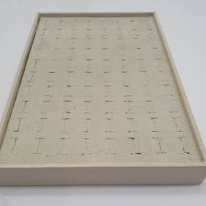 Bandeja p/aneis, 3x18x28cm.