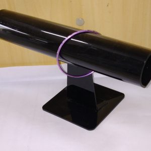 Expositor p/pulseiras, acrilico preto/transparente, AND.